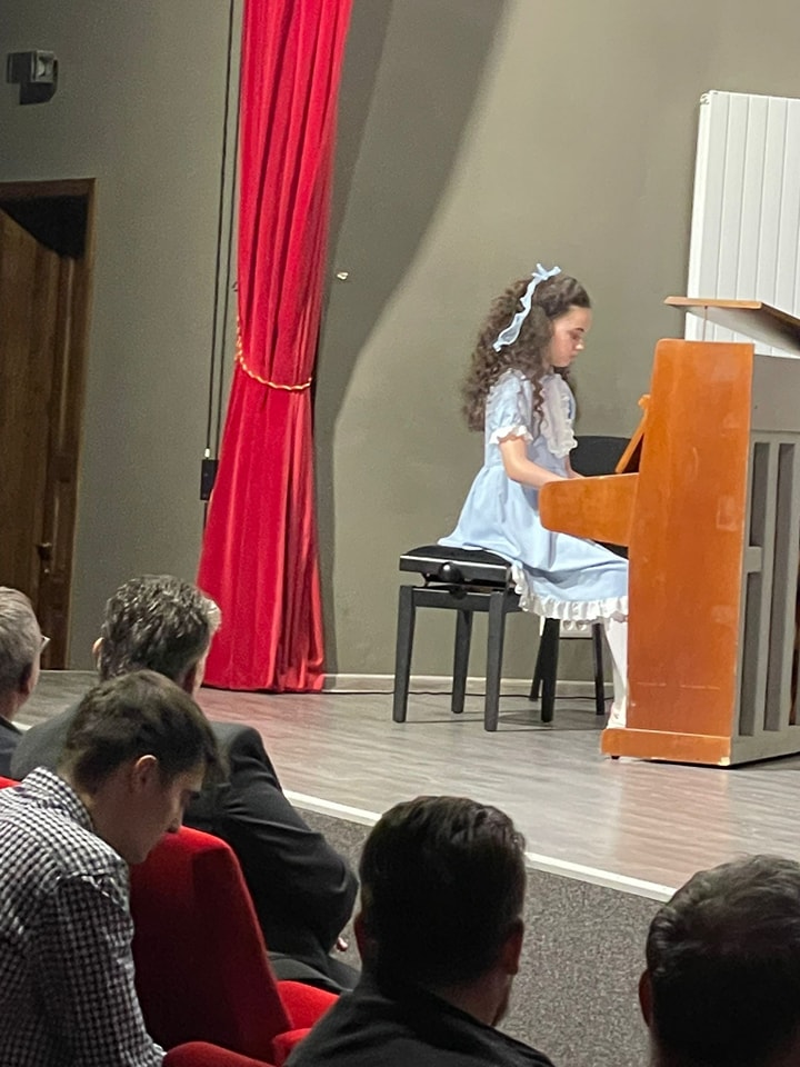 499711635_1078639414078152_6080572741860299814_n