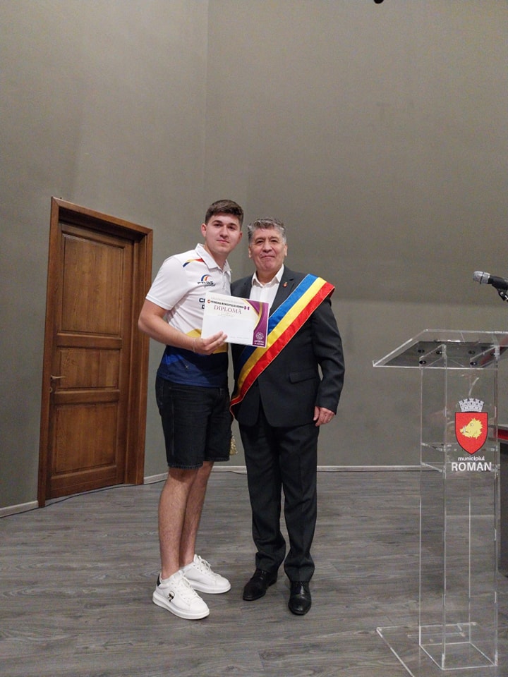 499240264_1077463154195778_4266682137270443981_n