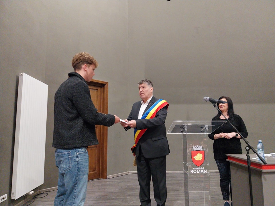 499565826_1077462974195796_1000947264030163856_n