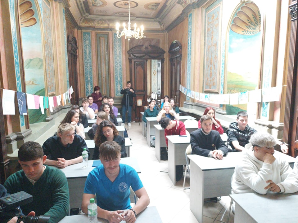 499685189_1078858304056263_8396301725968599695_n