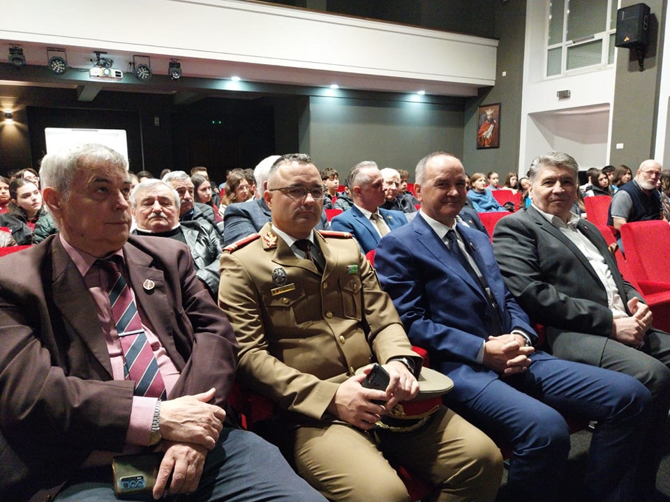 499756997_1076727730935987_5974175151958407108_n